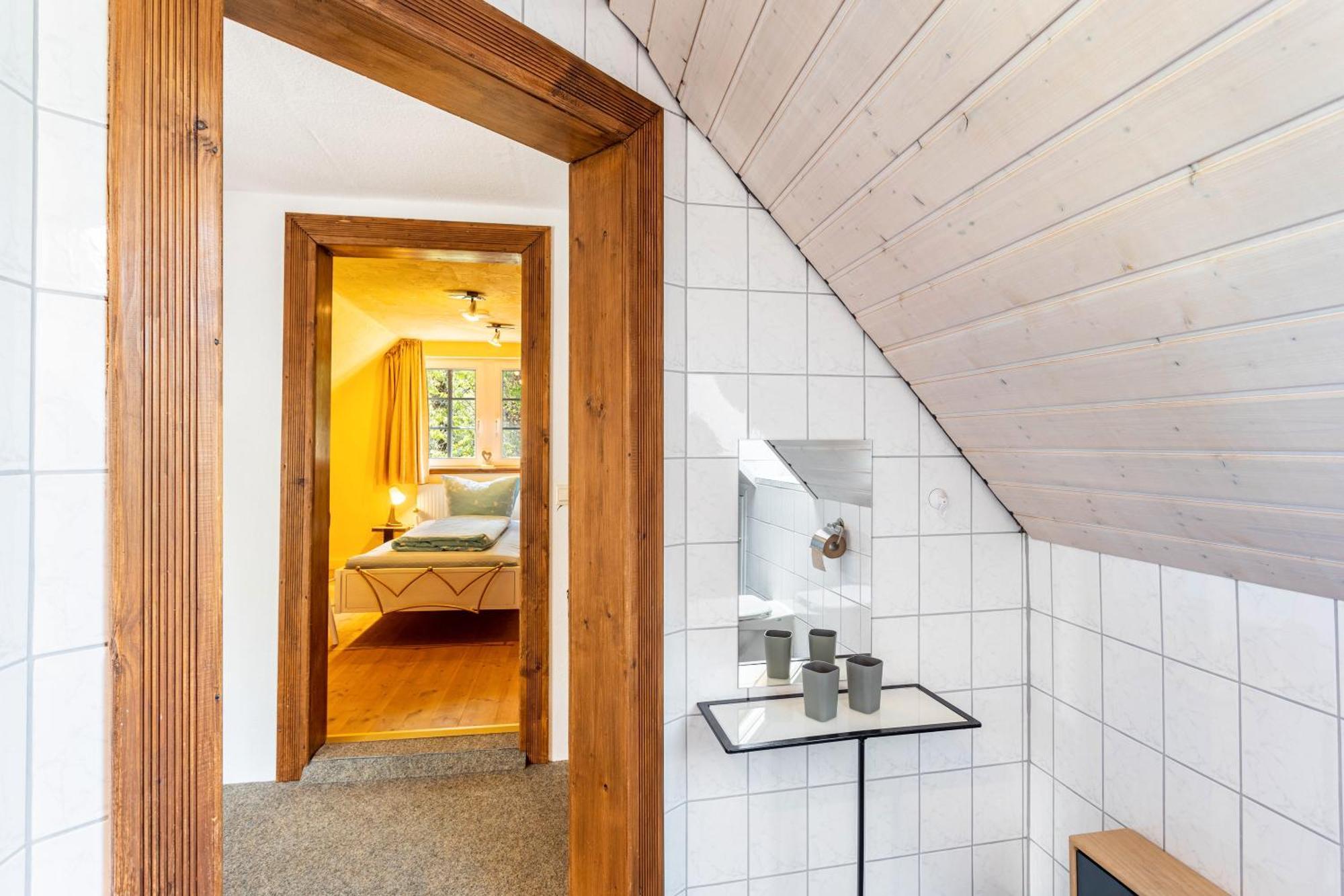 Fachwerk-Ferienhaus 1764 Eslohe Bagian luar foto